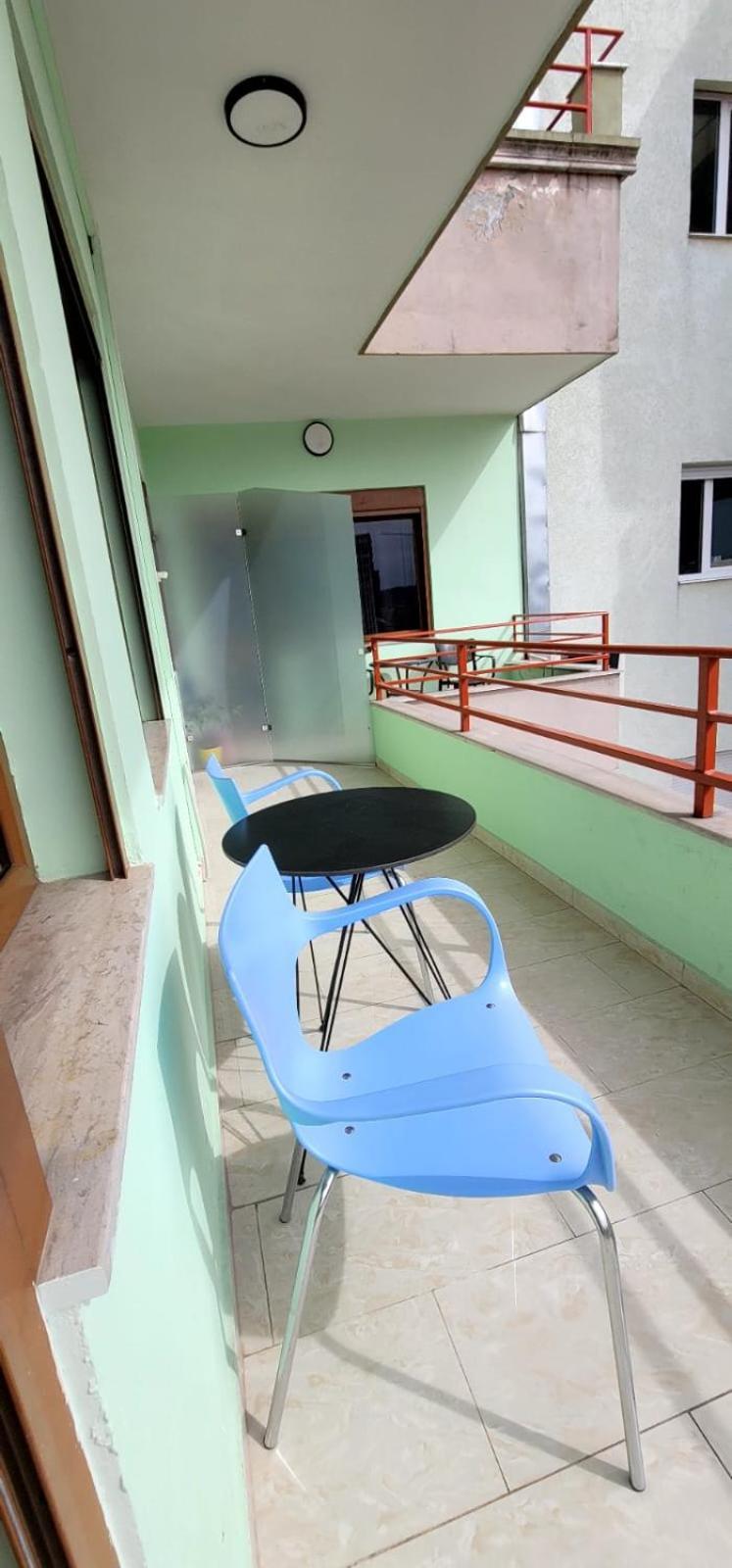 @Bazaar2 Leilighet Tiranë Eksteriør bilde