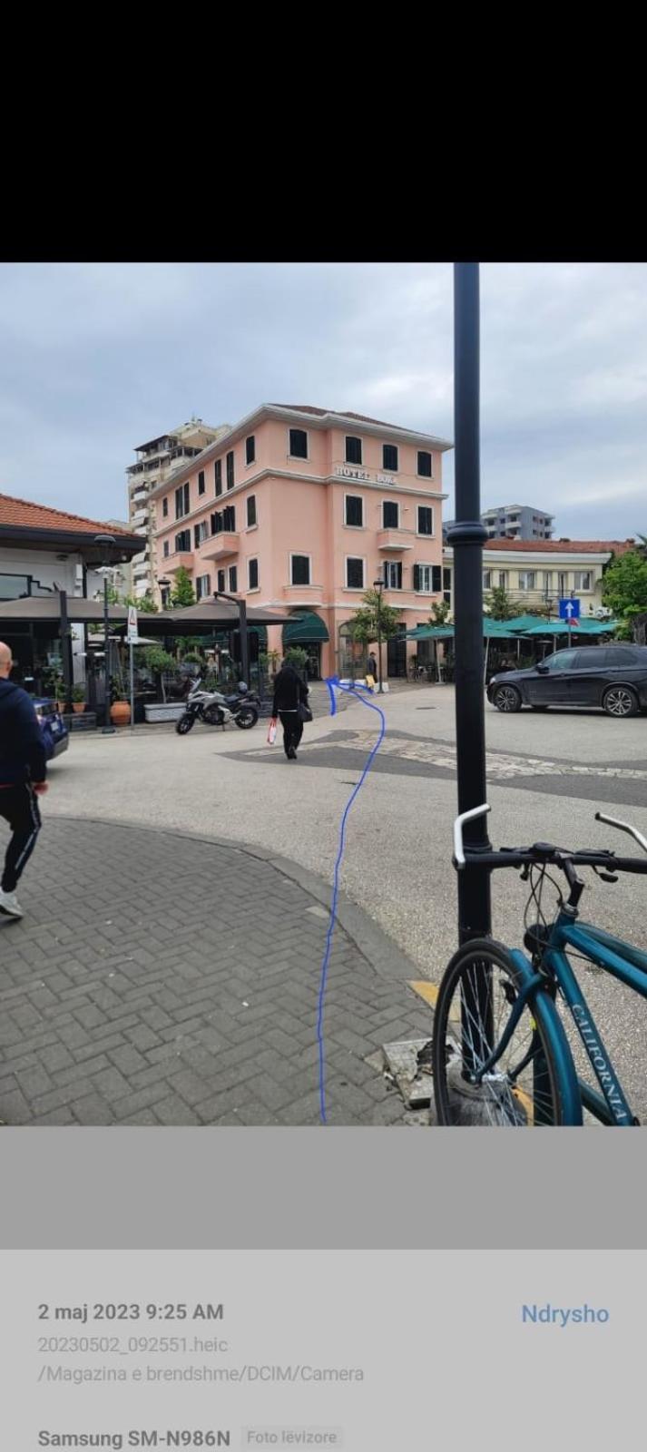 @Bazaar2 Leilighet Tiranë Eksteriør bilde